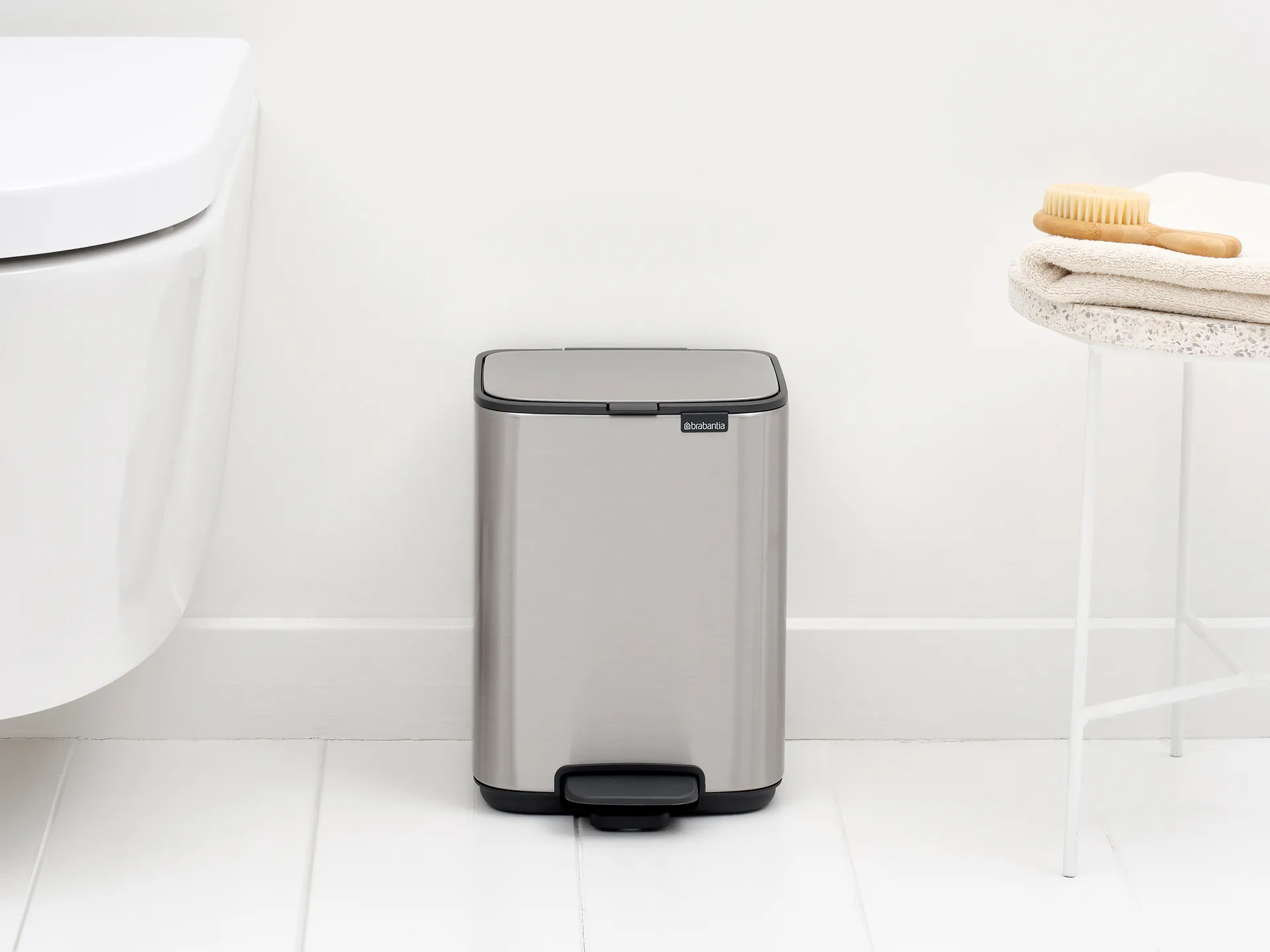 Bo pedalbøtte 4 L, Matt Steel Fingerprint Proof Brabantia