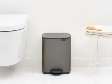 Bo pedalbøtte 7 l - Platinum - Brabantia