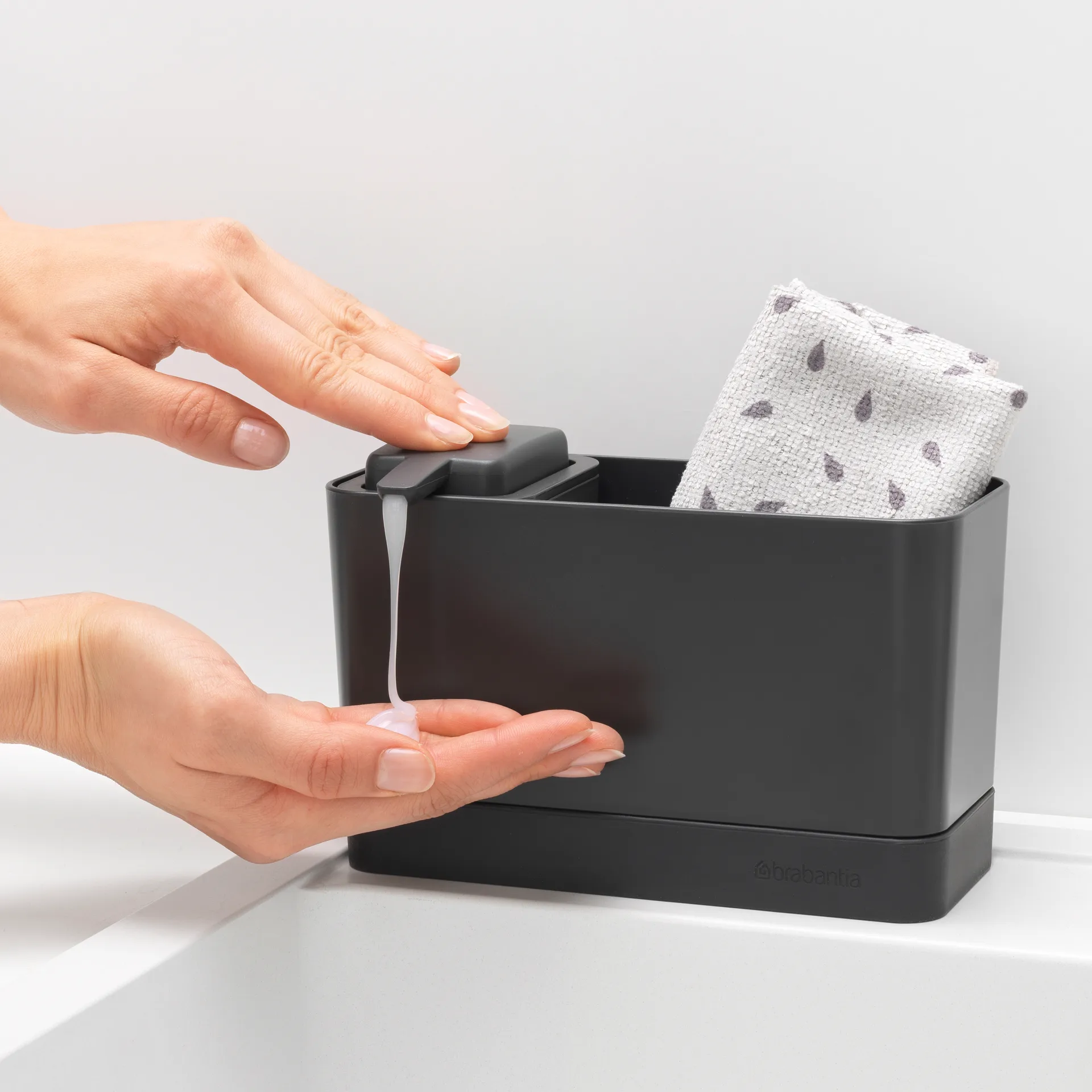 Brabantia oppvaskorganiserer med såpepumpe, Mørkegrå Brabantia
