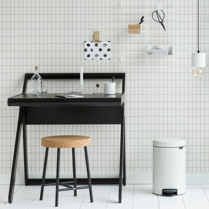 New Icon pedalbøtte 12 liter, white (hvit) Brabantia