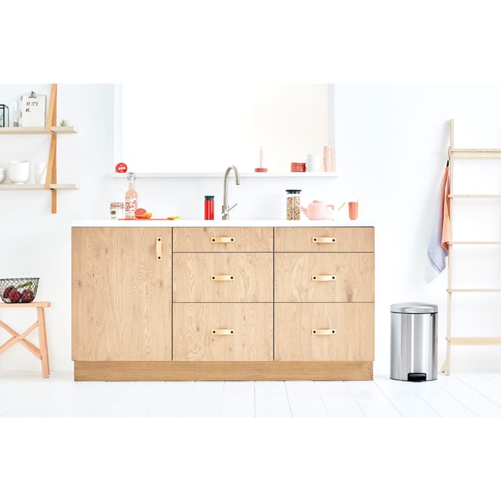 New Icon pedalbøtte 20 liter - Matt steel fingerprint proof - Brabantia