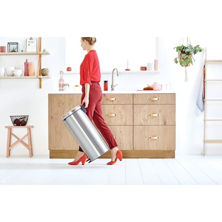 New Icon pedalbøtte 30 liter, Matt steel fingerprint proof Brabantia