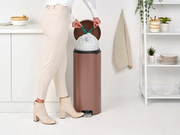 New Icon pedalbøtte 30 liter - Satin Taupe - Brabantia