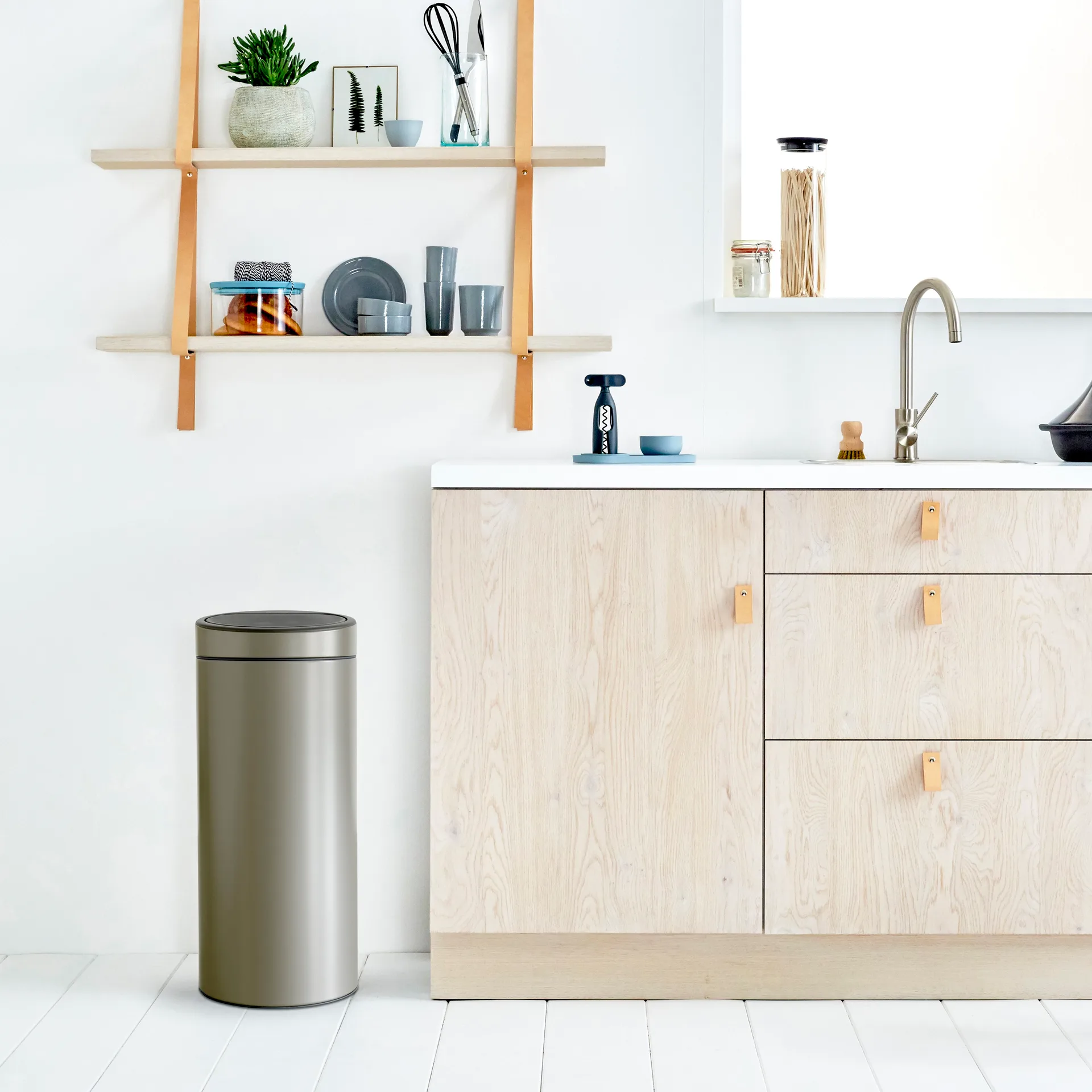 Touch Bin søppelbøtte 30 liter, platinum Brabantia