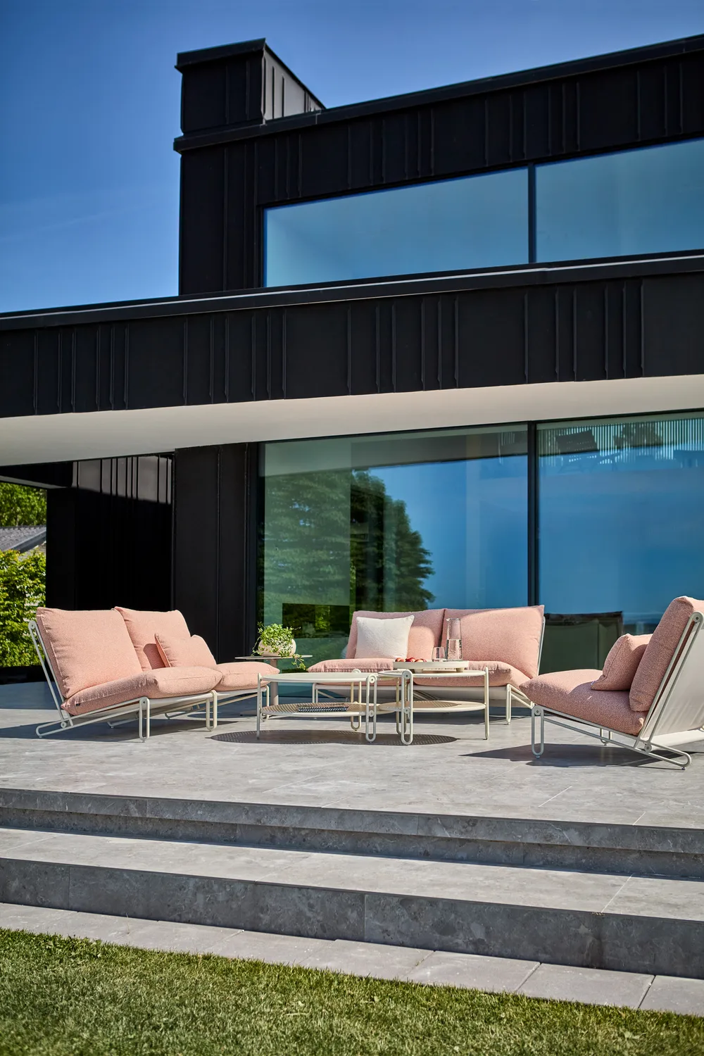 Blixt loungestol, Pearl white-teddy orange Brafab