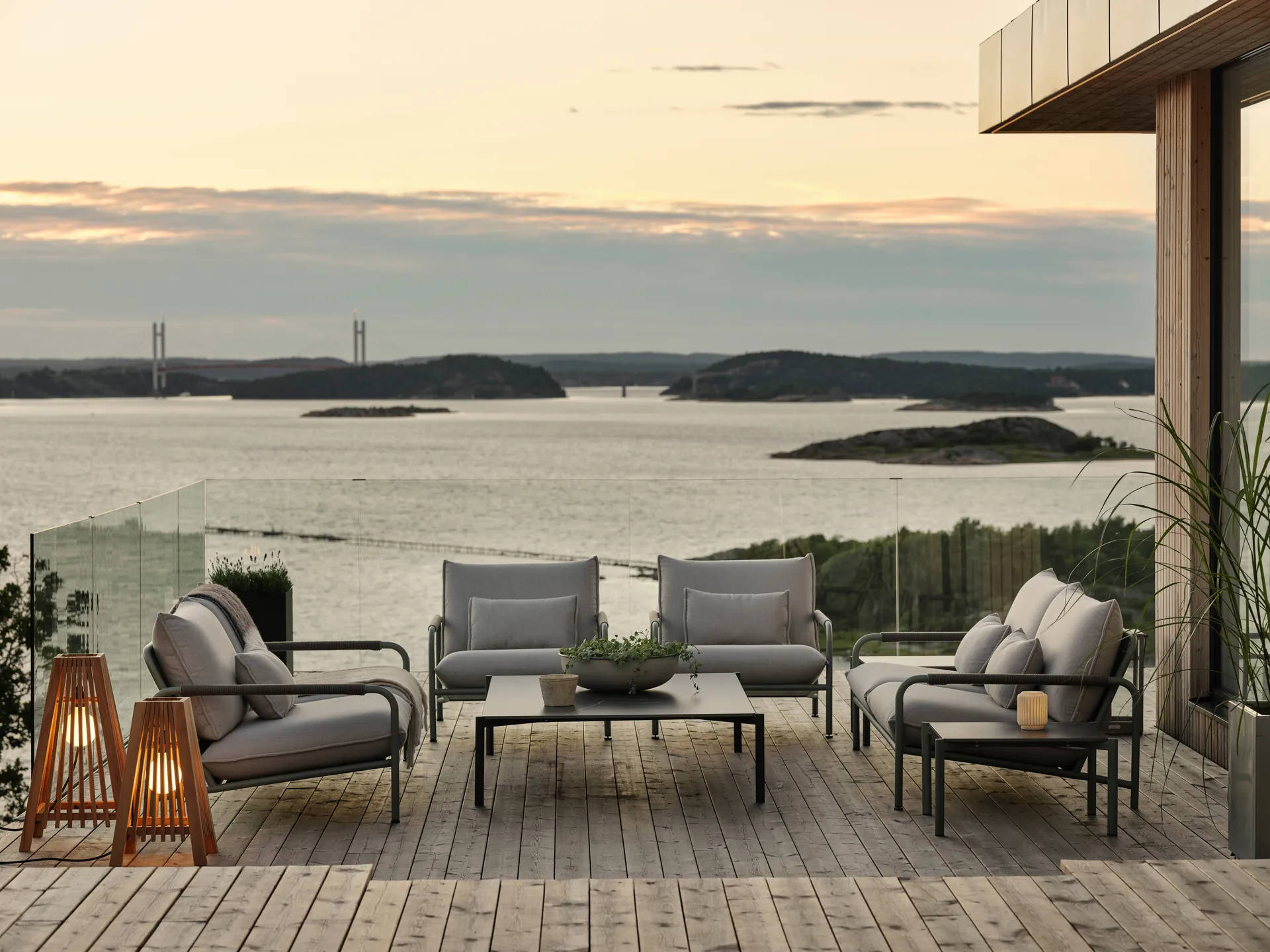 Hallavara salongbord, Anthracite 112x162 cm Brafab