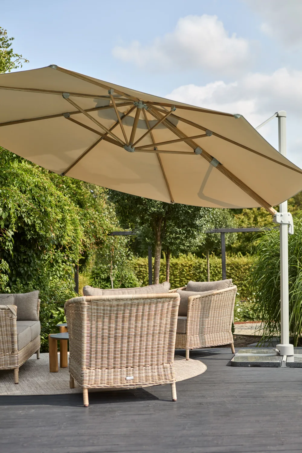 Luzzi parasoll fritt hengende, Khaki Brafab