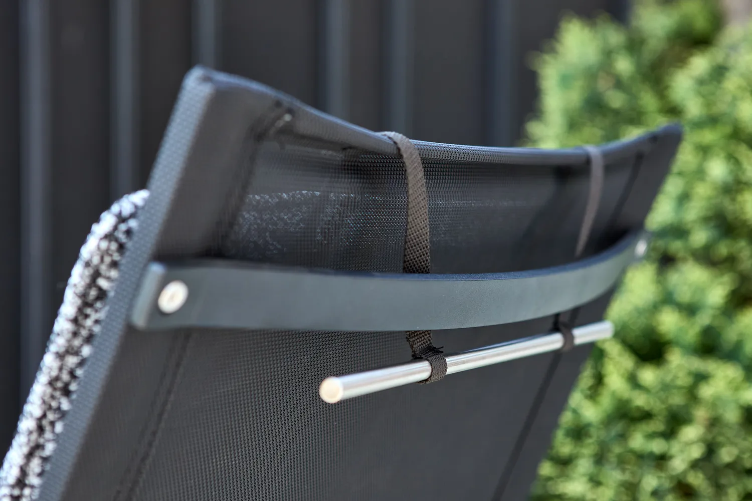 Soro loungestol, Svart-teddy ant Brafab