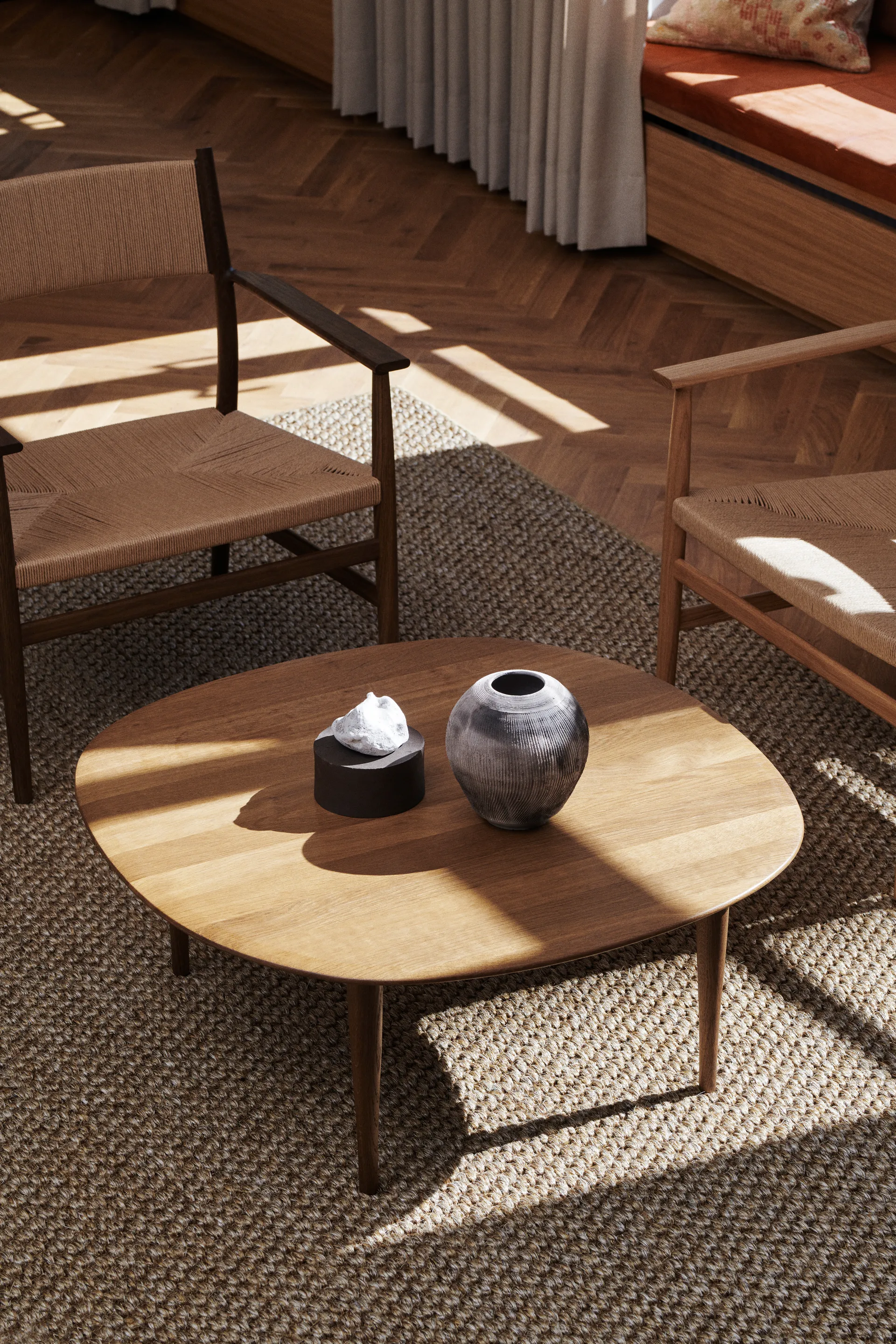 Jari salongbord Ø 85 cm, Røykoljet eik Brdr. Krüger