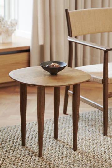 Jari sidebord Ø 45 cm - Røykoljet eik - Brdr. Krüger