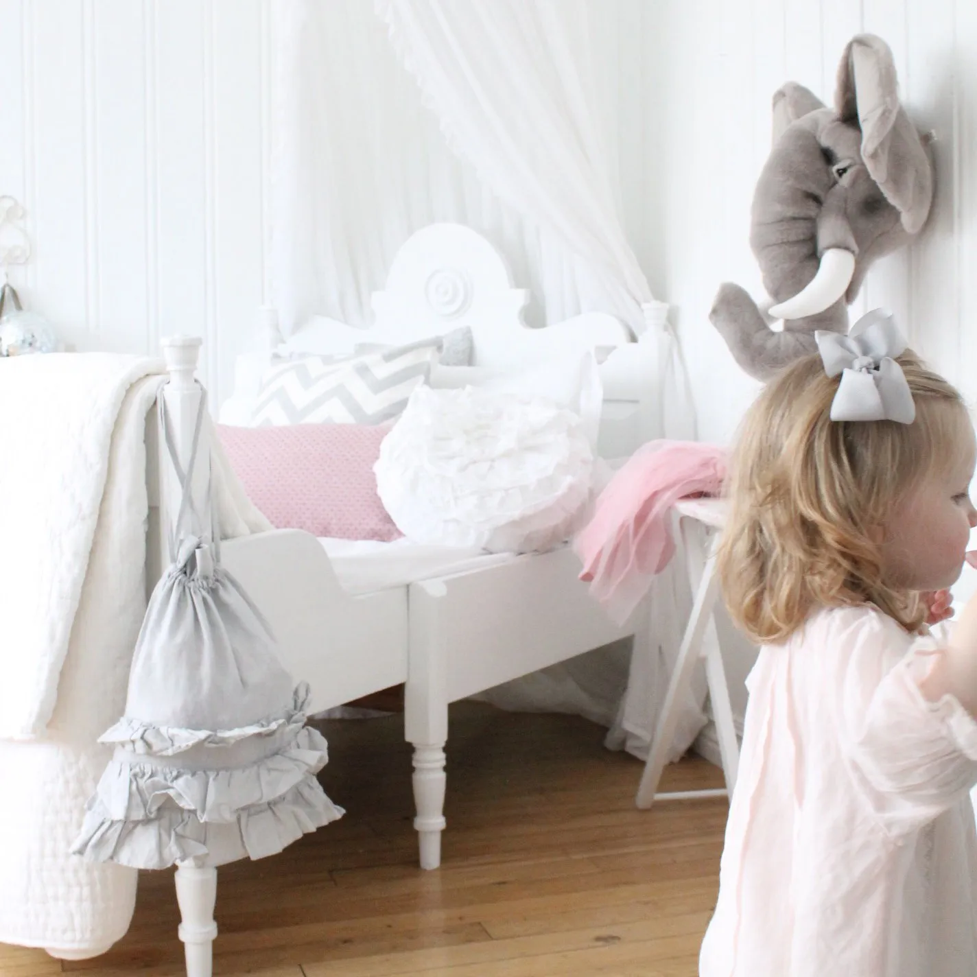 Elefanthode for vegg, elefant Brigbys