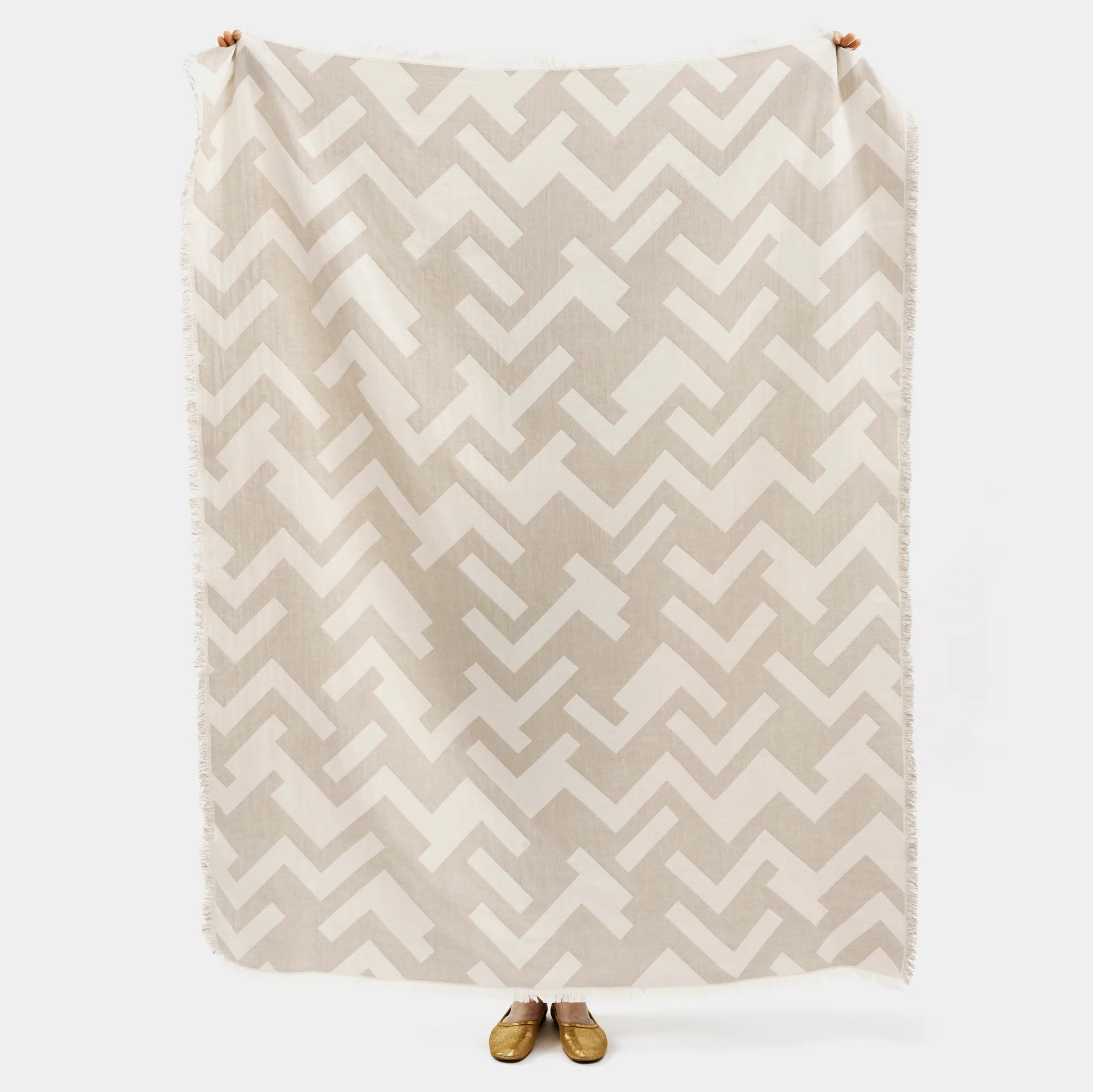 Florens bomullspledd, Greige (beige) Brita Sweden