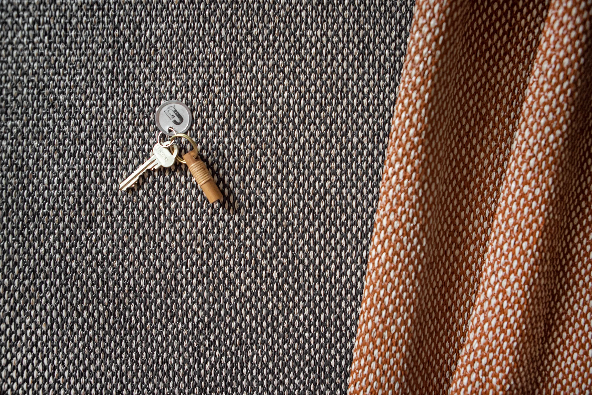 Moor matte mud (sort-terrakotta), 70 x 200 cm Brita Sweden