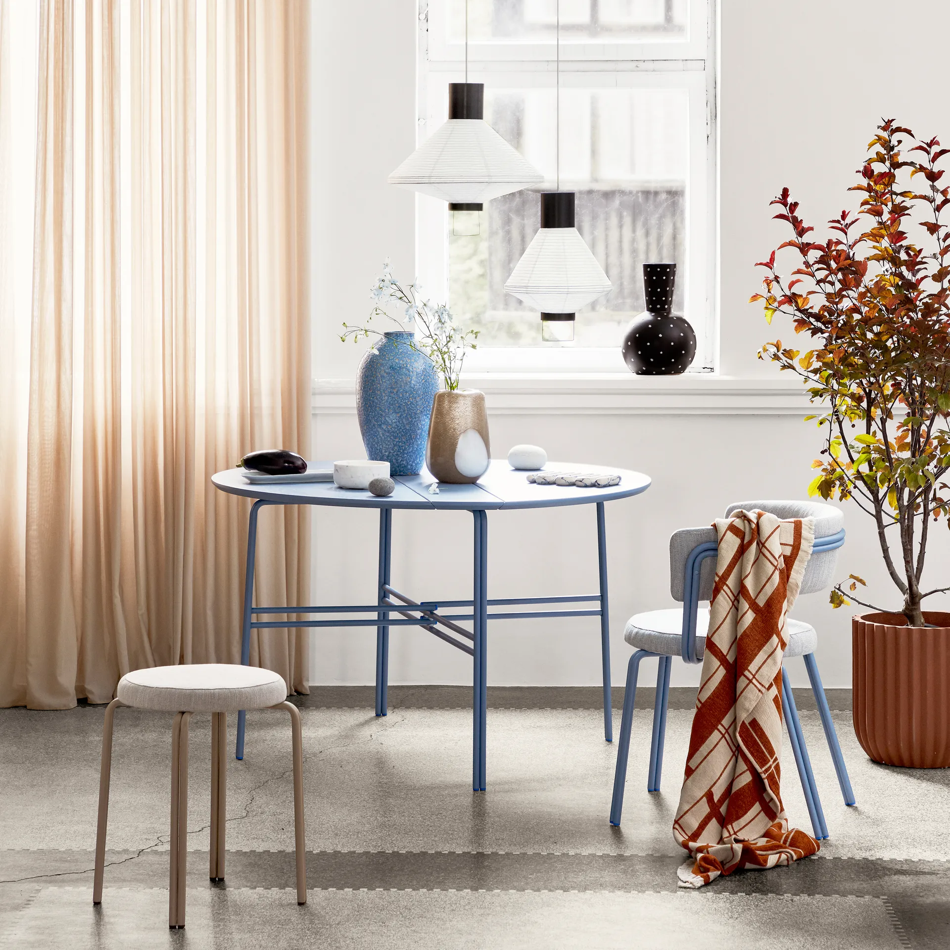 Bella keramikvase 35 cm, Turkish coffee black Broste Copenhagen