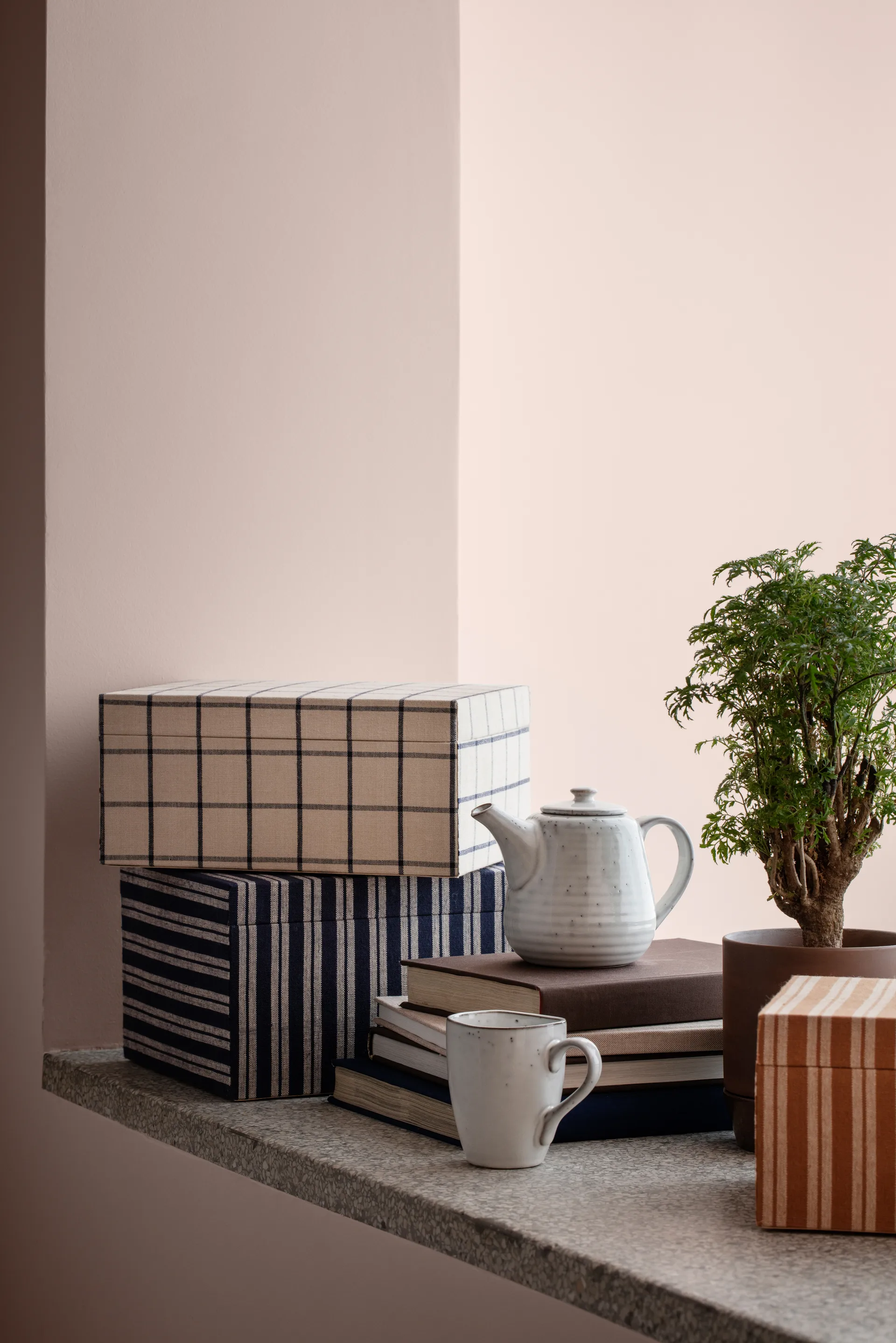 Nordic Sand kopp med hank, 10 cm Broste Copenhagen