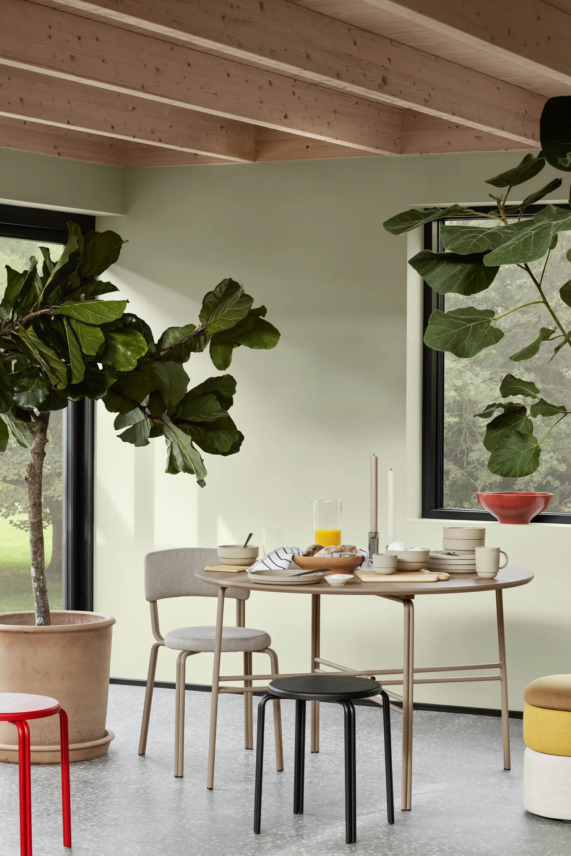 Oda spisebord Ø 120 cm, Warm beige Broste Copenhagen