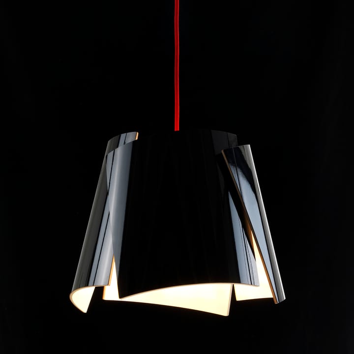 Leaf svart lampe, svart/rød Bsweden