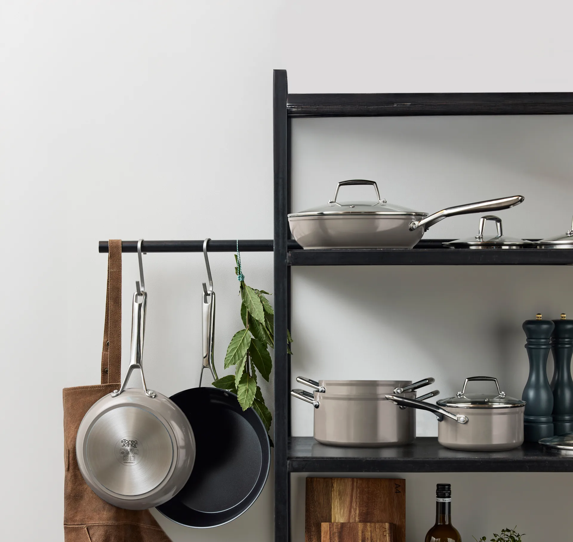 Vivian gryte aluminium 3,1 L, Beige By Tareq Taylor