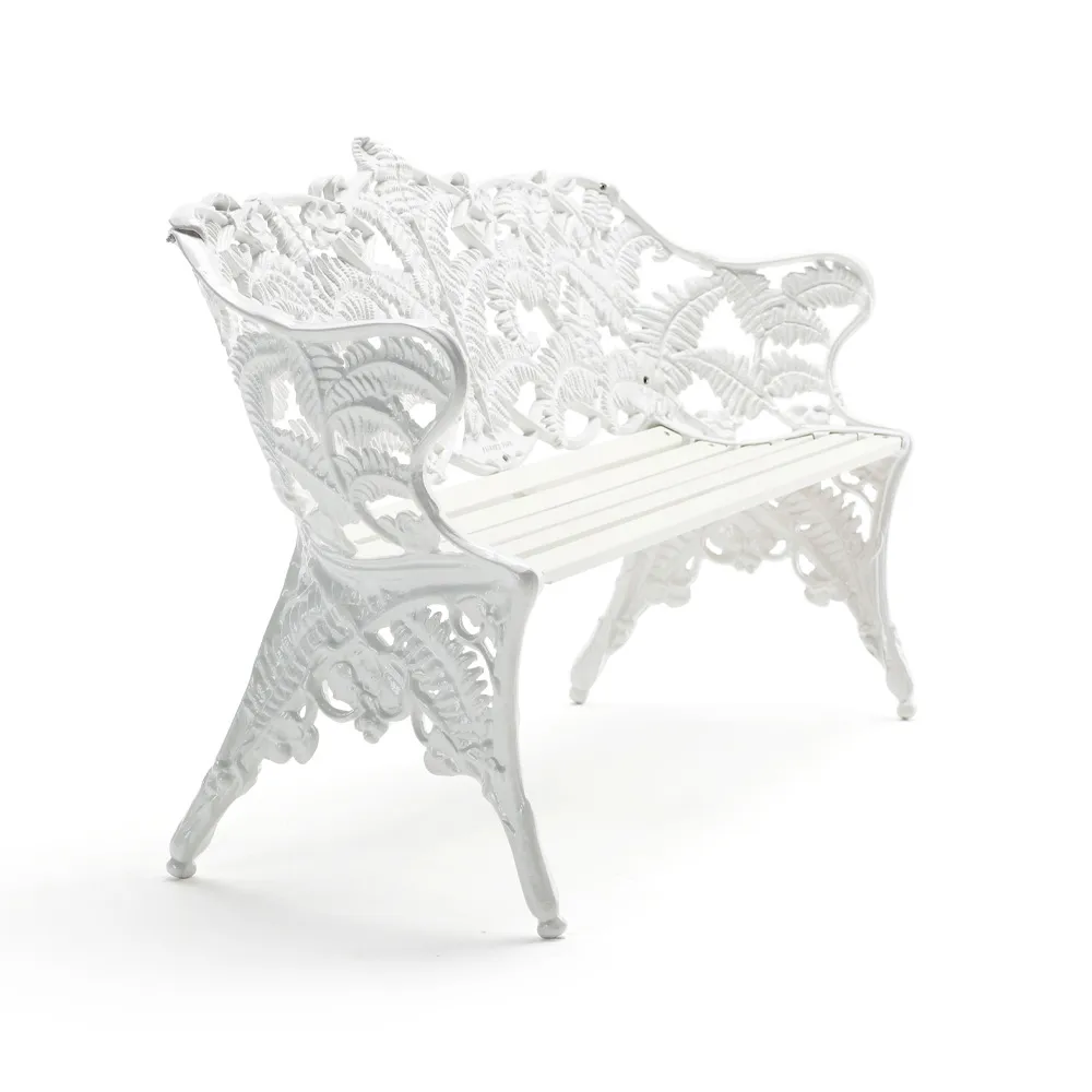 Classic sofa, Hvit lakk furu, hvitt stativ Byarums bruk