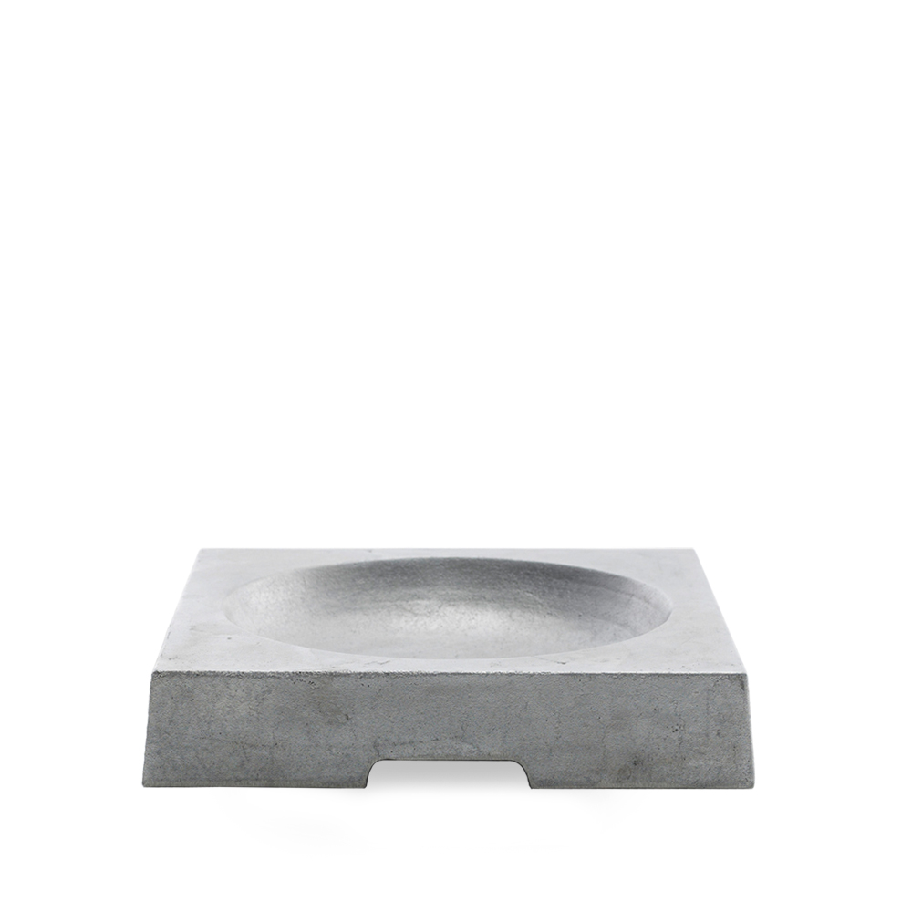 Byarums bruk Kvadrat fuglebad Aluminium sandstpt | Skandinavisk Design | Sølv