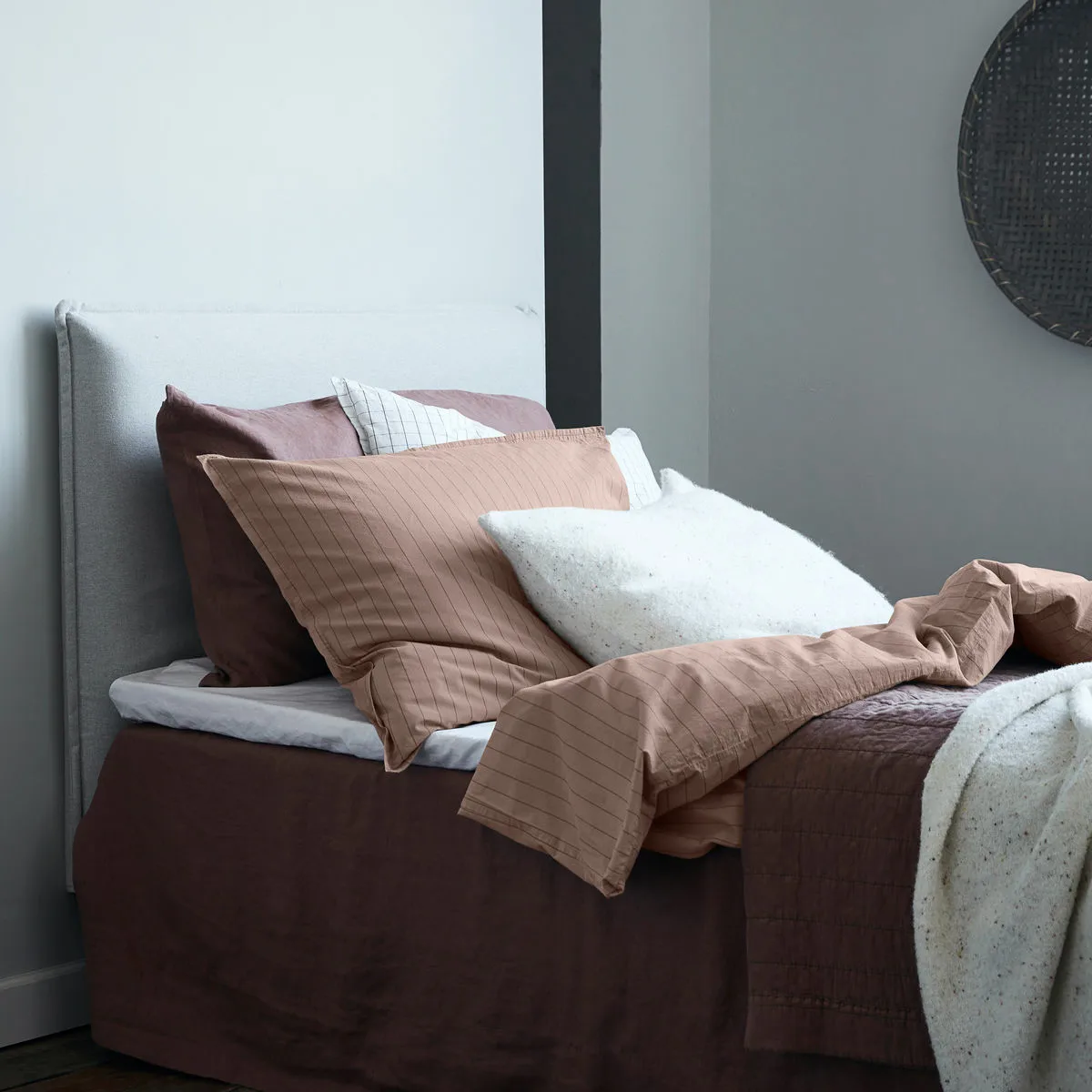 Dagny sengesett, Straw-bark byNORD