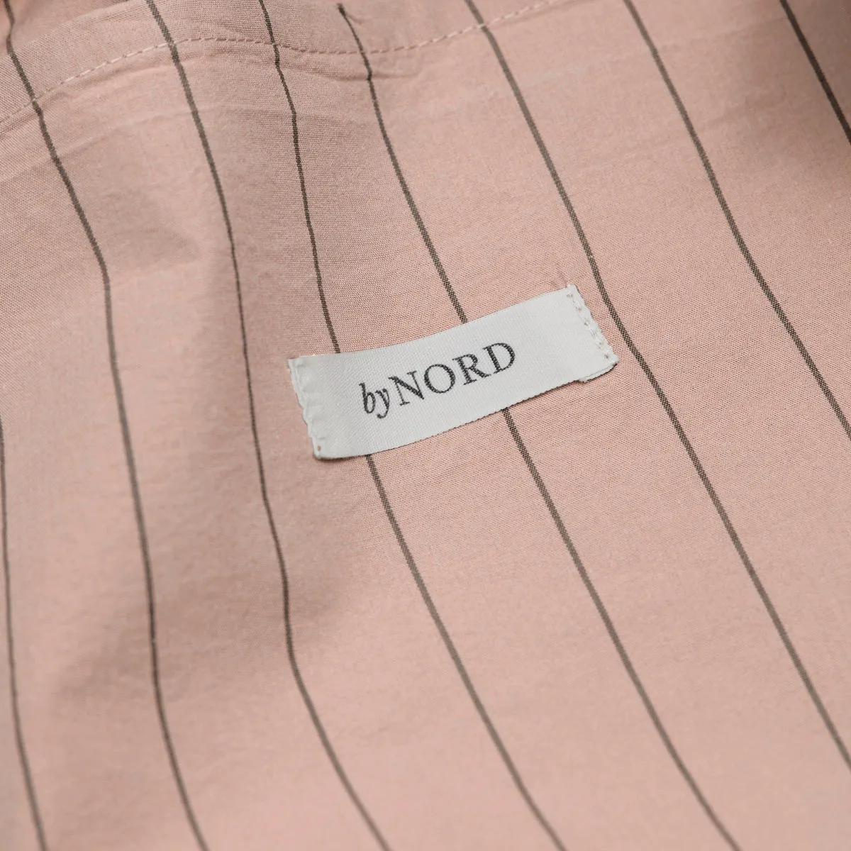 Dagny sengesett, Straw-bark byNORD