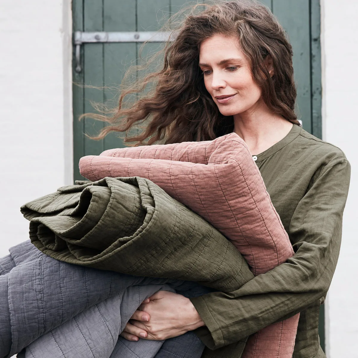 Magnhild polstret sengeteppe 280x280 cm, Bark byNORD