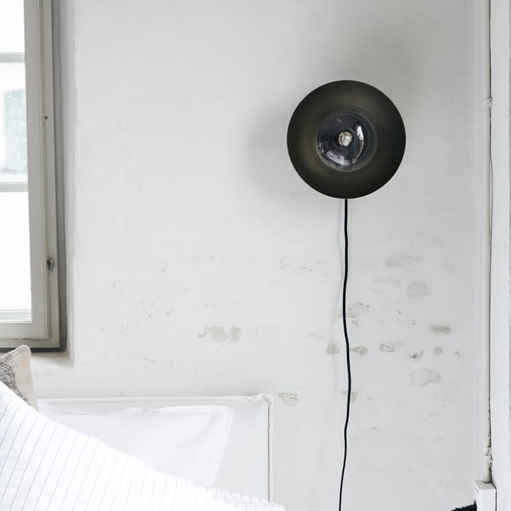 Midtre vegglampe, Coal byNORD
