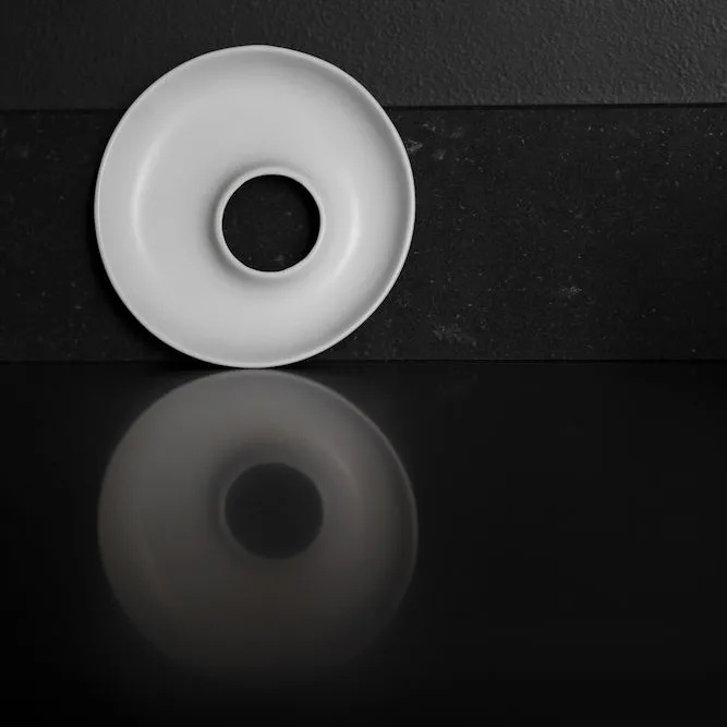 Benedict eggeglass, Hvit Byon