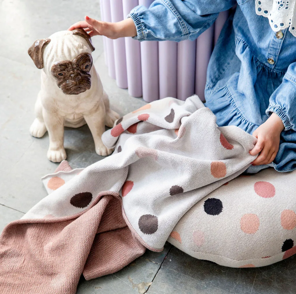 Big Pug dekorasjon 31 cm, Beige Byon