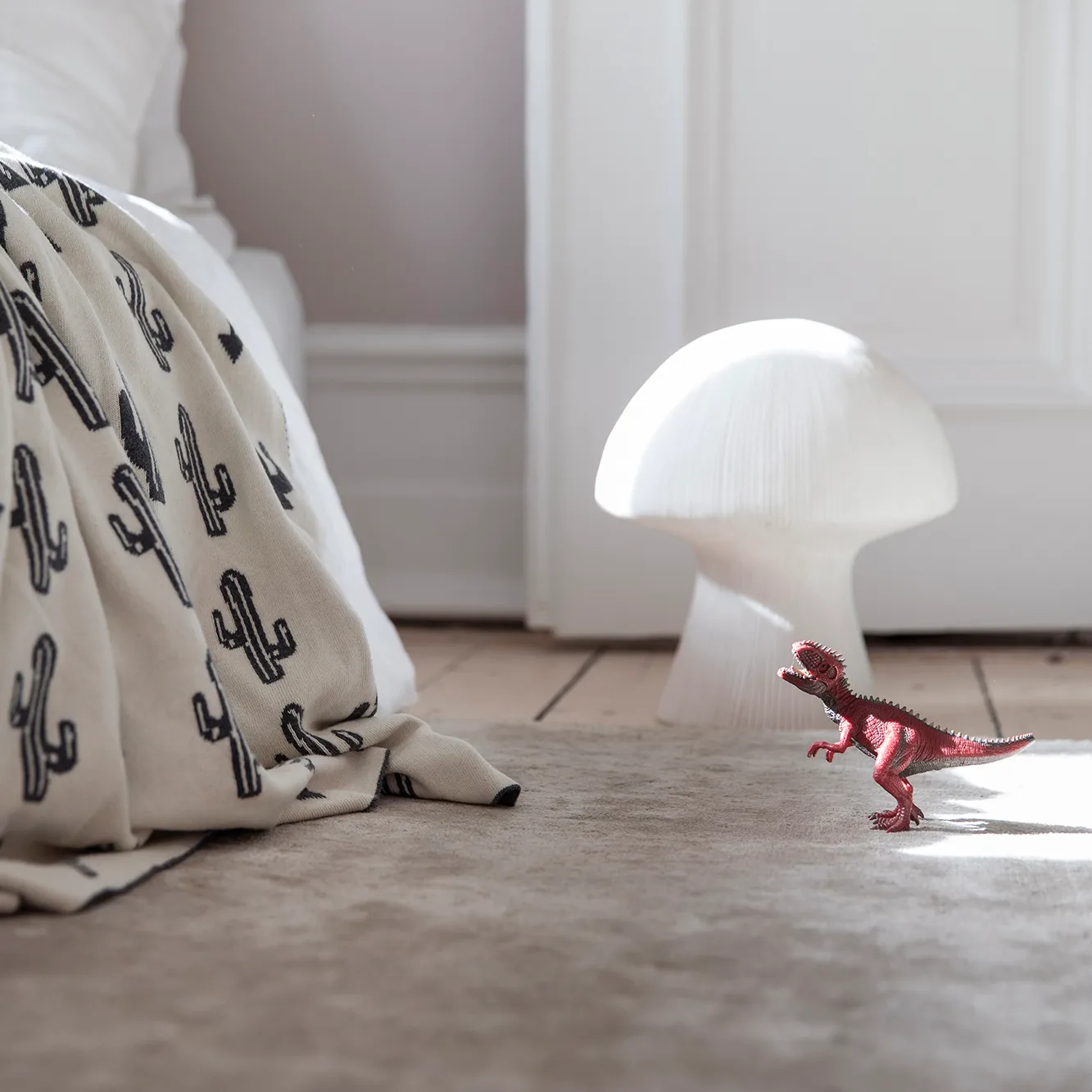Byon Mushroom bordlampe, Hvit Byon