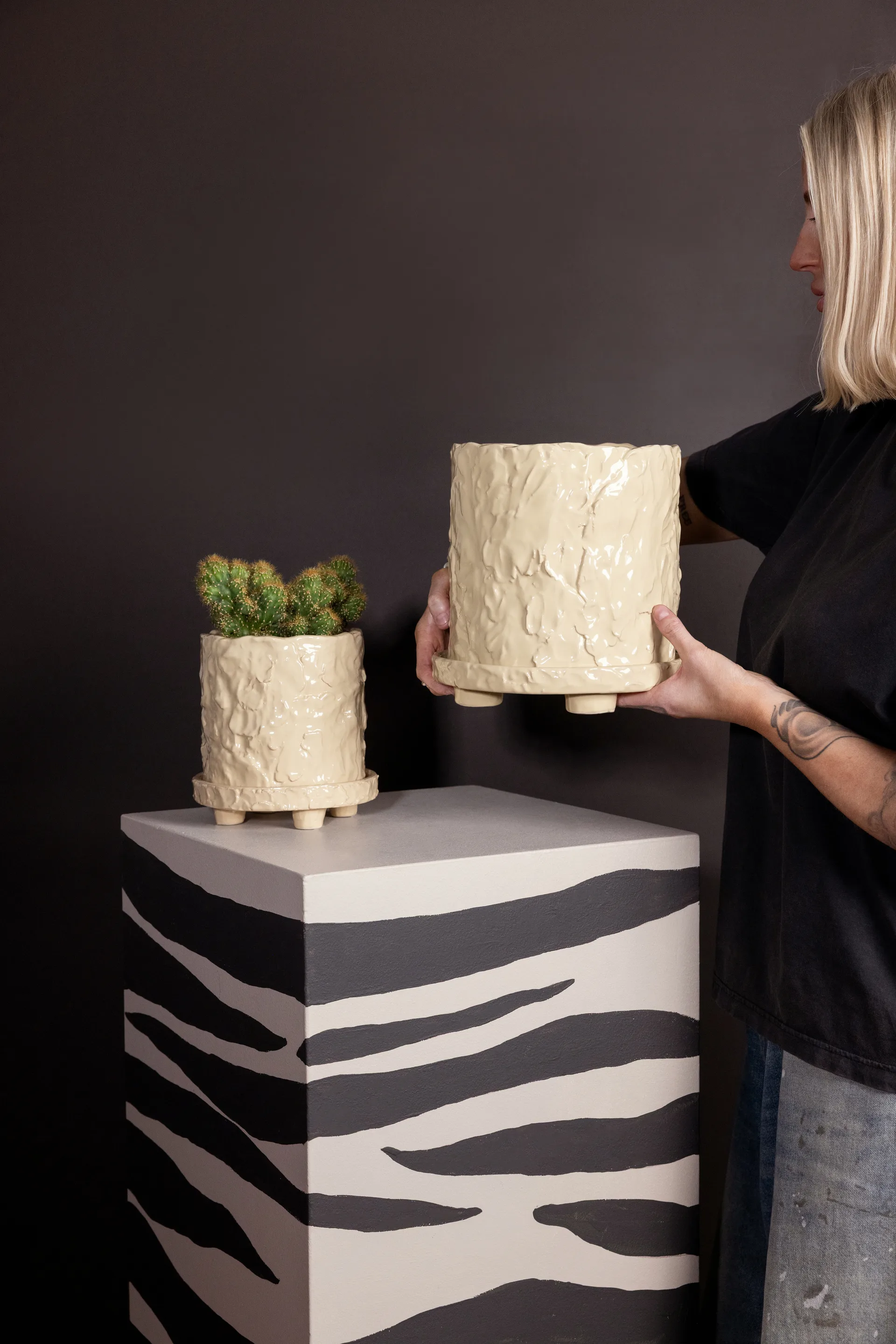 Muddy krukke L Ø23 cm, Beige Byon