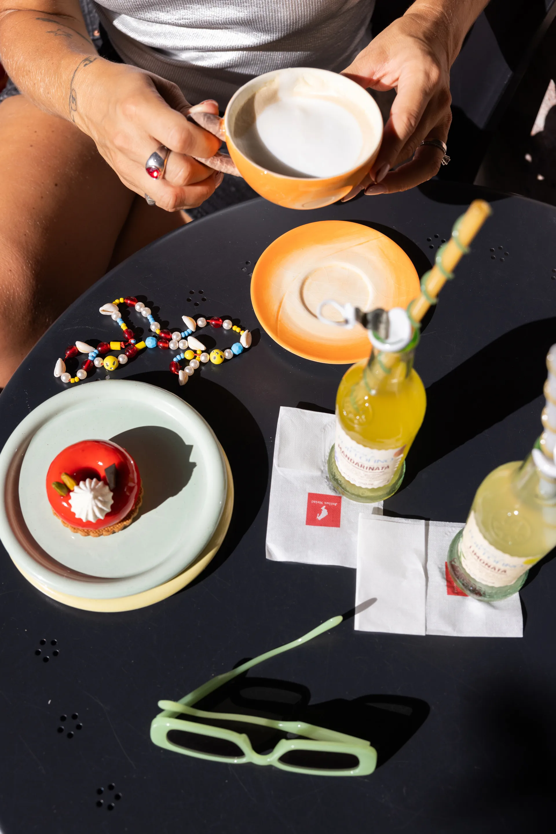 Peach kopp med fat, Oransje Byon