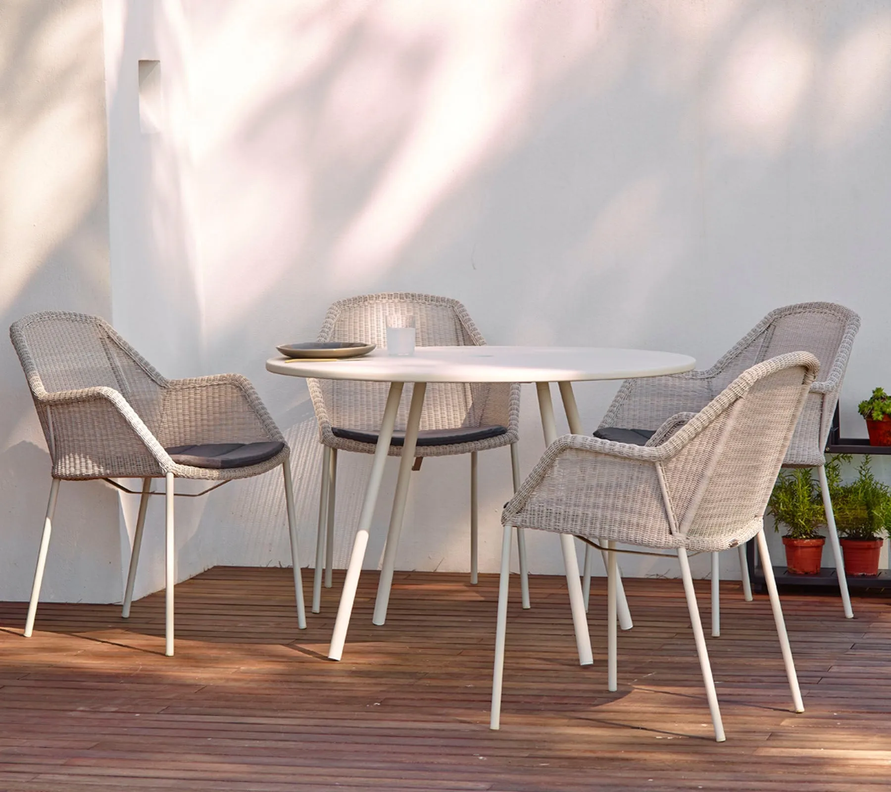Breeze stablebar karmstol weave, Taupe Cane-line
