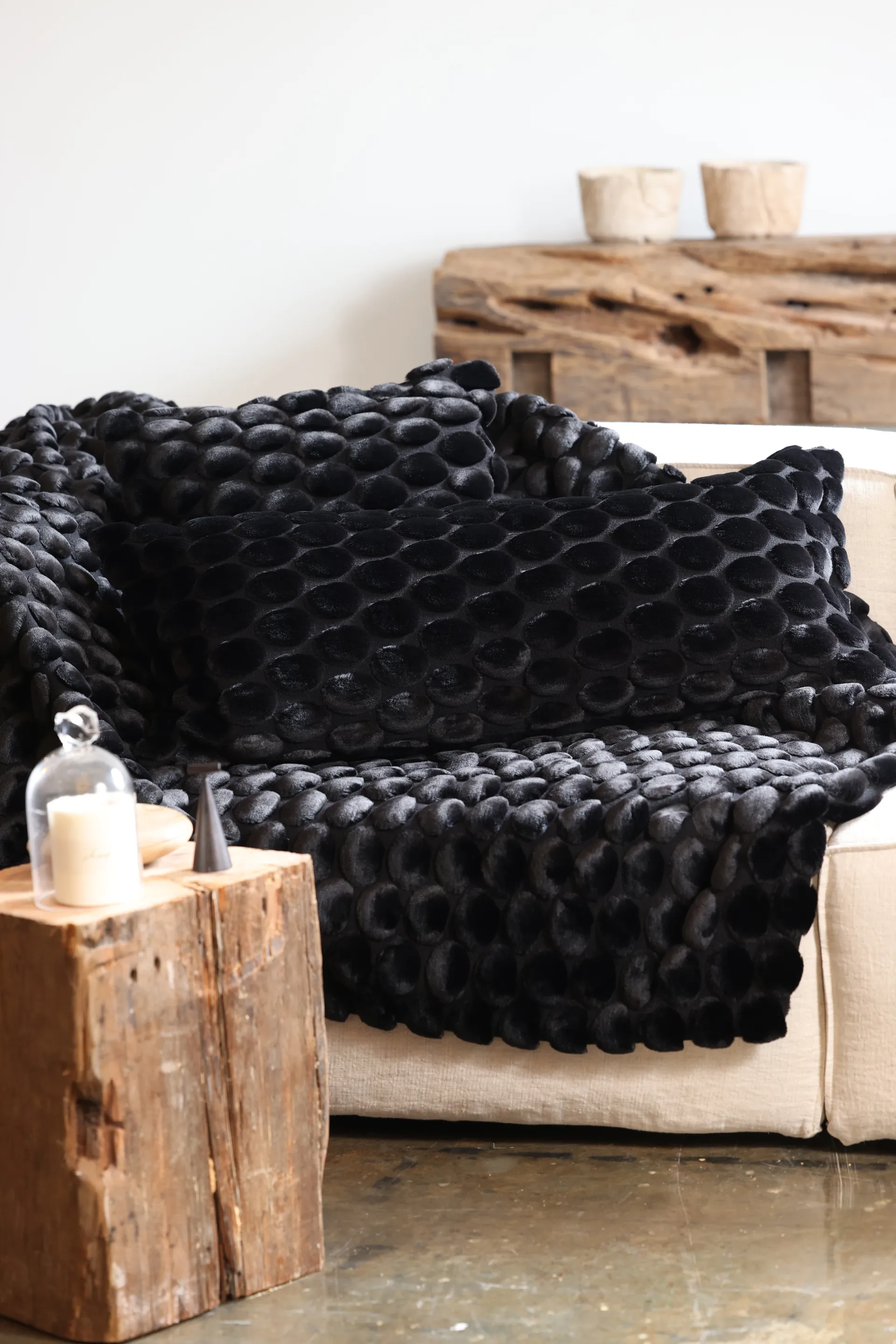 Egg Collection teppe 170x130 cm, Svart Ceannis