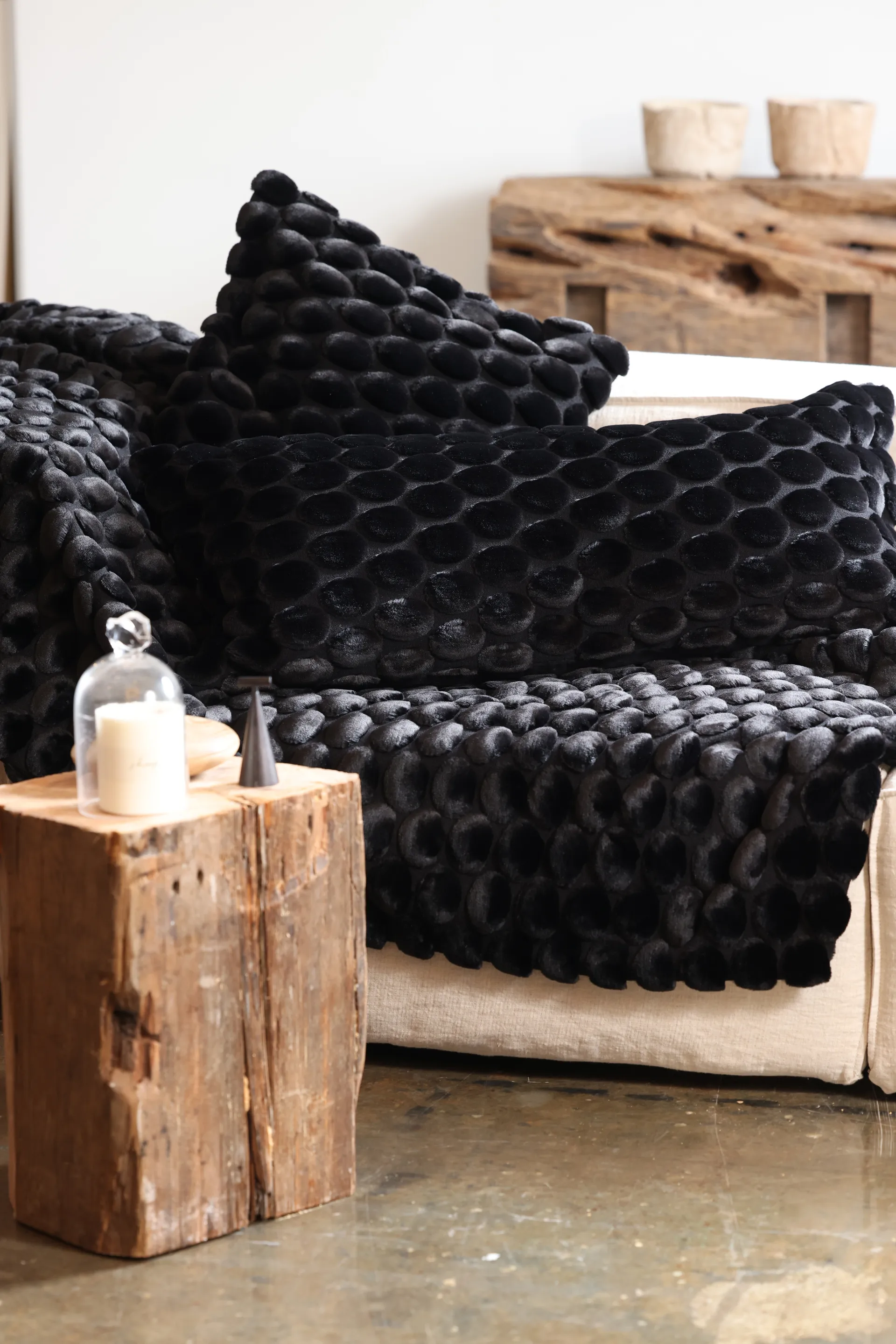 Egg Collection teppe 170x130 cm, Svart Ceannis