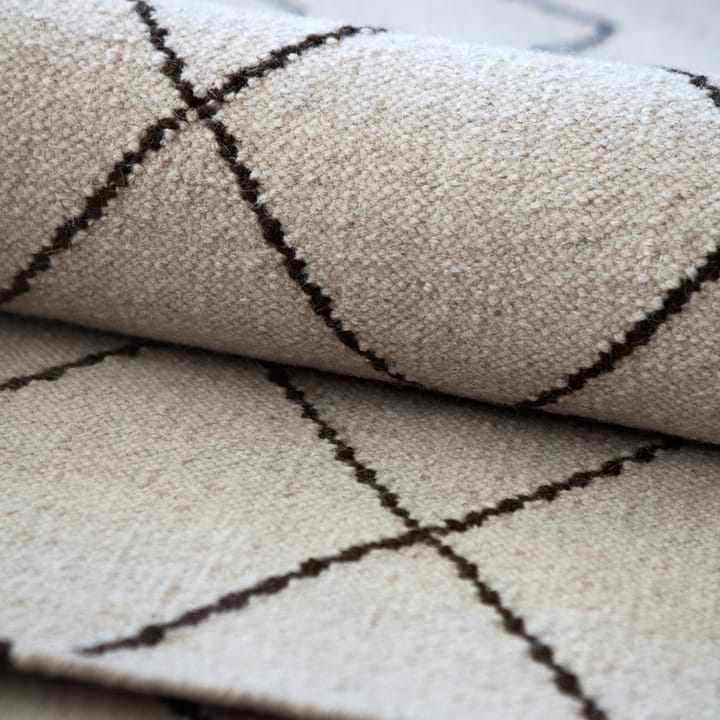 Diamond teppe, Dark grey/off-white, 230 x 336 cm Chhatwal & Jonsson