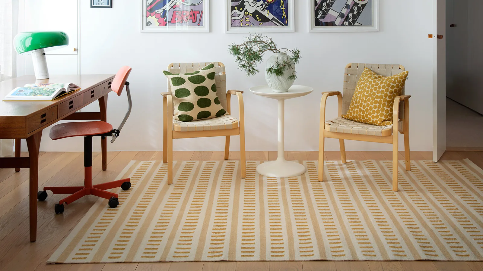 Dot Ari putetrekk 50x50 cm, Spicy yellow Chhatwal & Jonsson