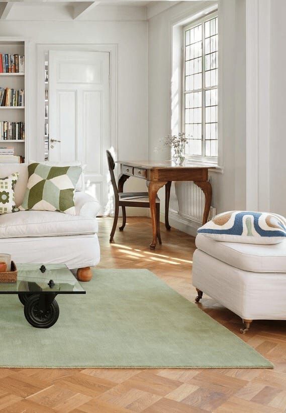 Godavari putetrekk 50x50 cm, Heaven blue-aqua-sand-offwhite Chhatwal & Jonsson