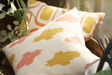 Ikat Agra putetrekk 50 x 50 cm - Rose-spicy yellow - Chhatwal & Jonsson