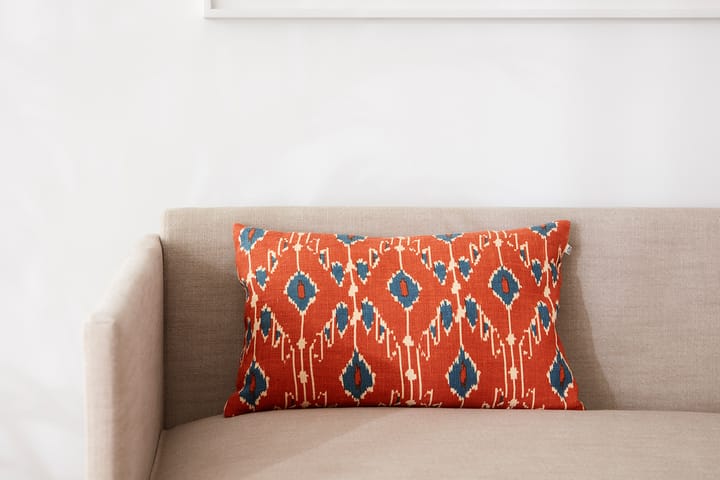 Ikat Goa putevar 60 x 40 cm, Apricot orange-heaven blue Chhatwal & Jonsson