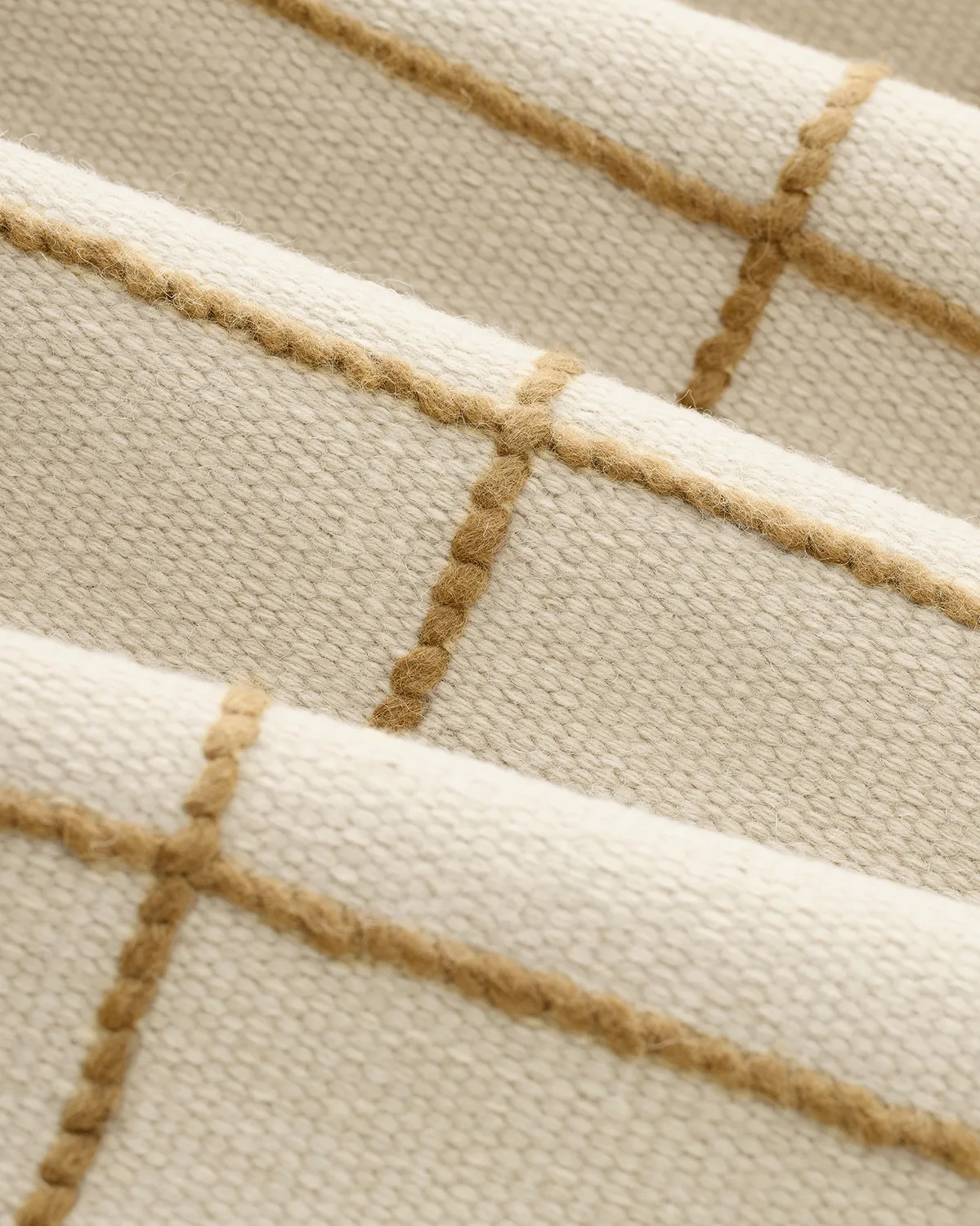 Milan teppe, Off white-beige, 230x320 cm Chhatwal & Jonsson