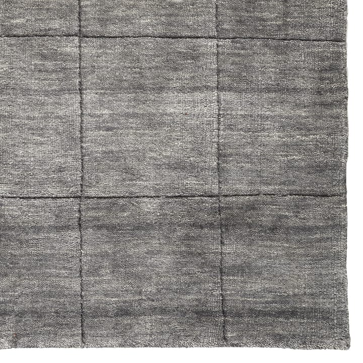 Nari teppe - light grey, 170 x 240 cm - Chhatwal & Jonsson