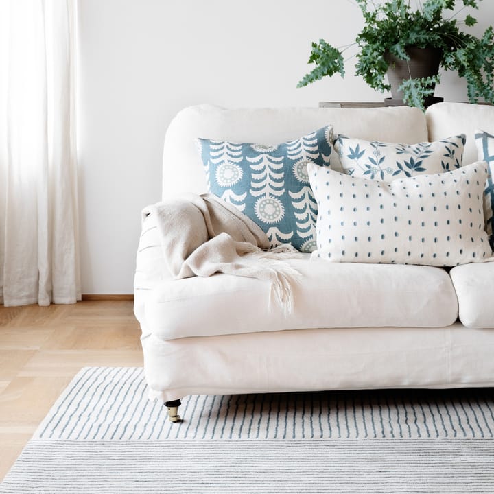 Radha ullteppe 180x270 cm, Off white-heaven blue Chhatwal & Jonsson