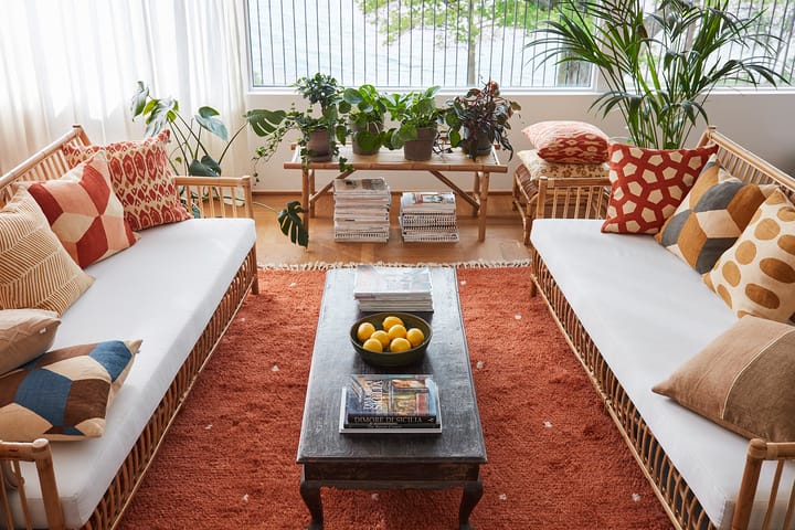 Ravi teppe 230 x 320 cm, Orange-off white Chhatwal & Jonsson