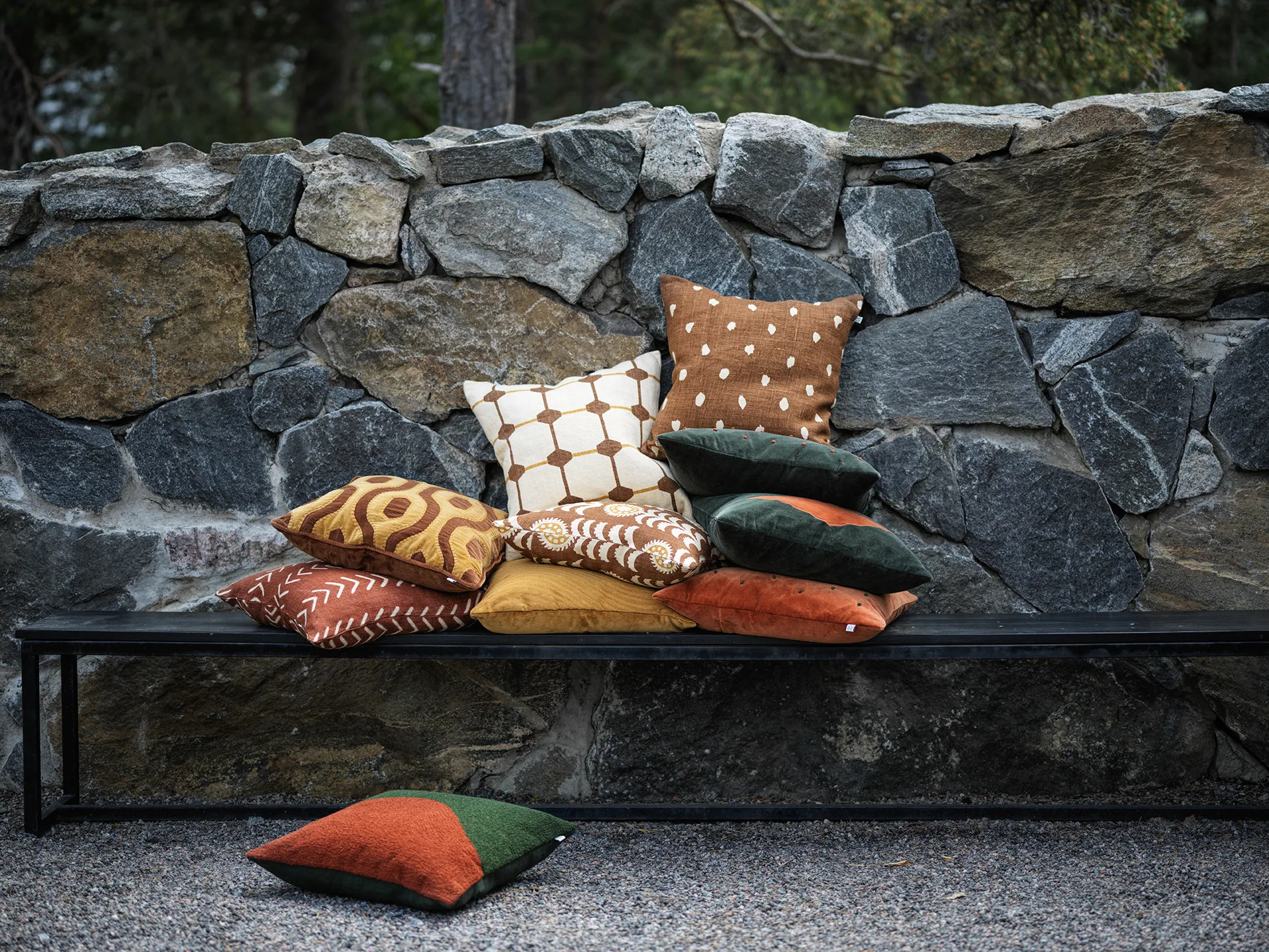 Roma putetrekk 50 x 50 cm, Forest green-terracotta Chhatwal & Jonsson