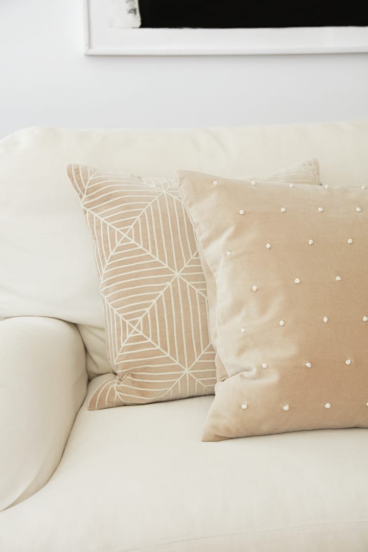 Roma putetrekk 50 x 50 cm, Tan-off white Chhatwal & Jonsson