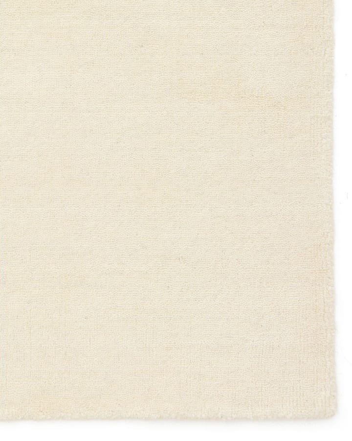 Sana ullteppe, Off white, 250x350 cm Chhatwal & Jonsson