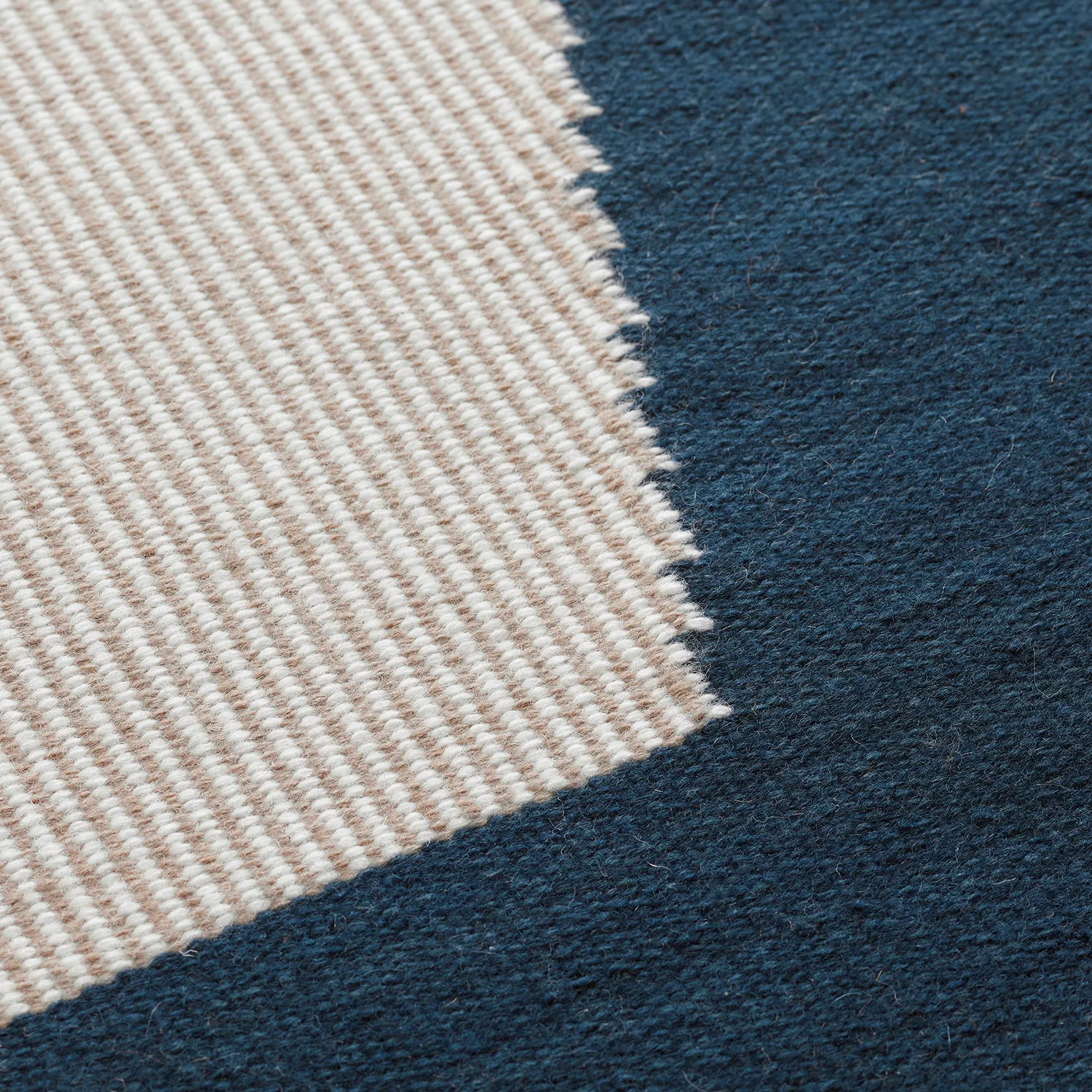 Una ullteppe 230x320 cm, Dark blue-beige-off white Chhatwal & Jonsson