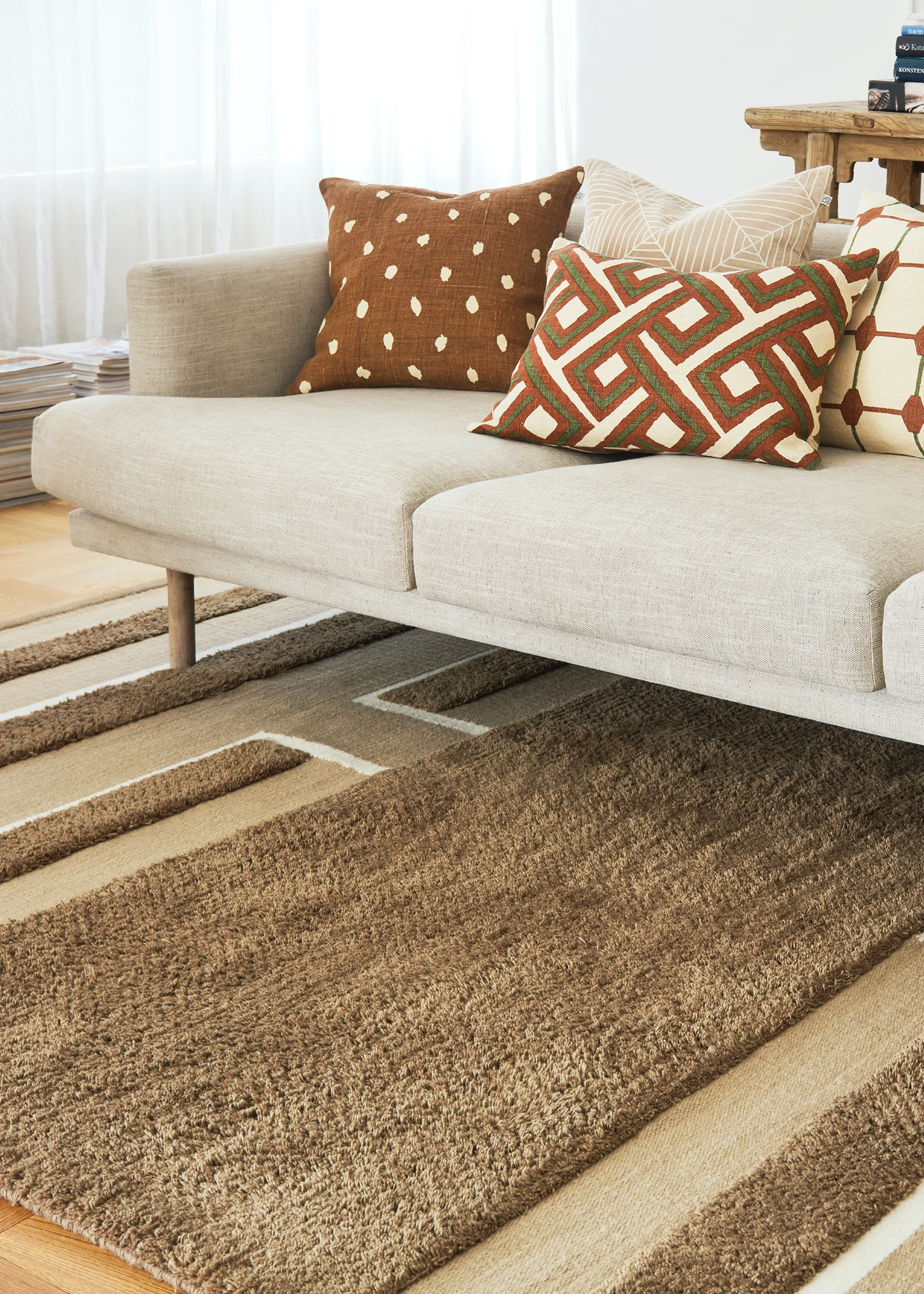 Veda teppe 250 x 350 cm, Mocha-beige-off white Chhatwal & Jonsson